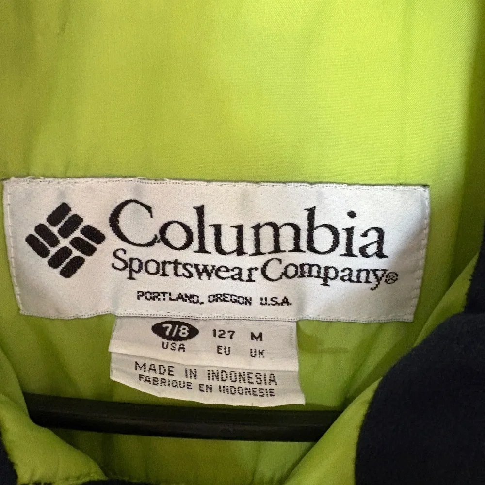 Columbia Kids' Lime and Navy Puffer Jacket Cabincore Winter Skiing